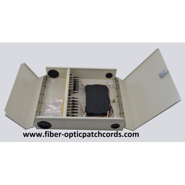 Quality FTTH Buliding Optical Fiber Terminal Box 12core 24 Core wall mounted wholesale