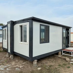 Cheap 40FT or Customized Contemporary Design Style Expandable Container Home with Detachable Living Room and Warm Bathroom for sale