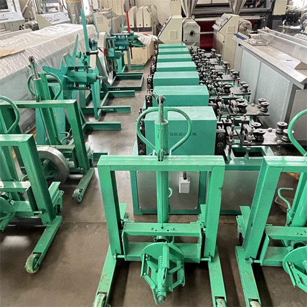 Continuous Metal Corrugated Pipe Manufacturing Machine for Lightweight and Strong Steel Tubing Applications