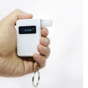OLED Fuel Cell Breathalyzer In Kenya For Polize Control Use