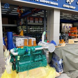 EC D6E D6D Engine For Excavator Diesel Complete Engine Motor Spare Parts
