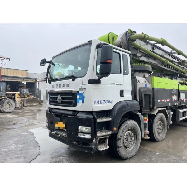 2023 Zoomlion 70m Concrete Pump Truck with Original Frame and Hydraulic Machining Process
