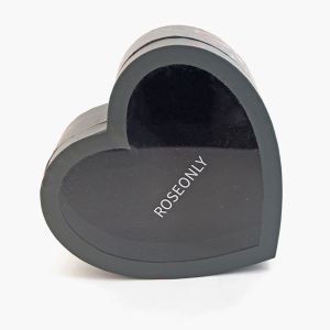 Customized Heart Shape Ppaer Boxes Cardboard Box With Window