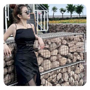 Decorative Retaining Wall Galvanized Welded Mesh Gabion Box with Hexagonal Hole Shape