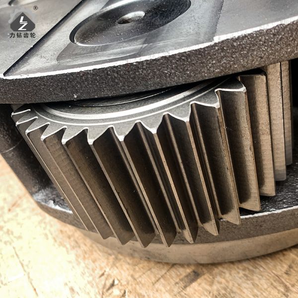 Traveling Excavator Spare Parts PC200 6 Planetary Excavator Gear Carrier