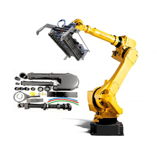 Quality Fanuc Industrial 6 Axis Robot Arm M-710iC With Big Payload Gripper And CNGBS Dresspack wholesale