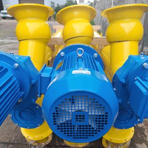 Customized Cement Screw Feeder with 7.5kw Motor and 6m or 9m Length for Concrete