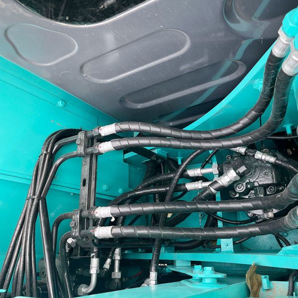 Used Kobelco SK75 Excavator Original ISUZU Engine 42kw Second Hand Kobelco Excavators