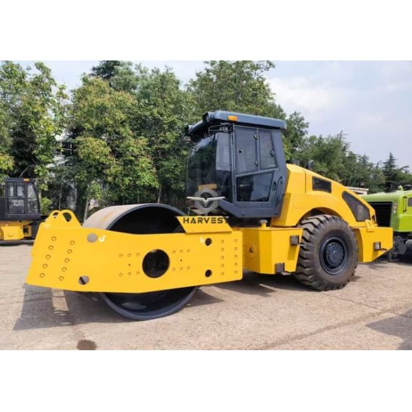 Quality 20T Vibratory Road Roller LTS720H Single Drum with Cummins Engine in Dubai wholesale