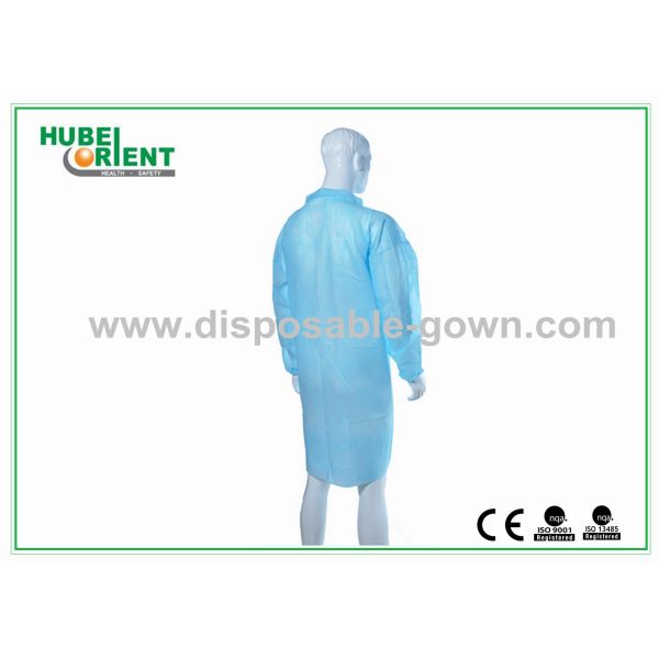 PP Nonwoven Blue/Green Disposable Lab Coat With Zip For Protect Body And Prevent