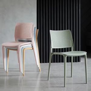 Stackable Outdoor Dining Chair in Colorful PP Plastic Material for Modern Home