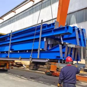 Q235B Seismic Prefab Modular House Structural Steel Bridge