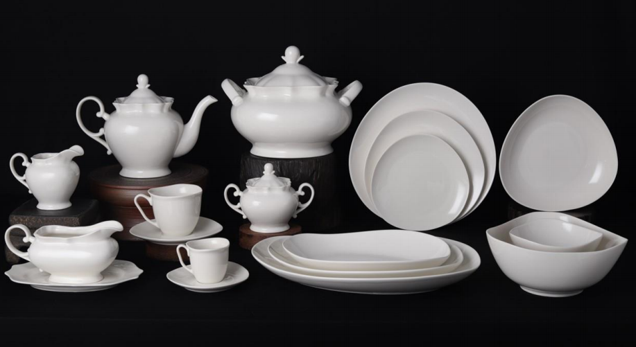 Cheap new bone china - Embossed dinning set white glaze for daily used ceramics for sale