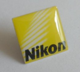 Cheap Nikon style customed size enamel lapel pin badge for sale