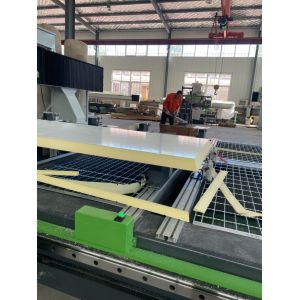 Processing center for insulated composite panel car body panels