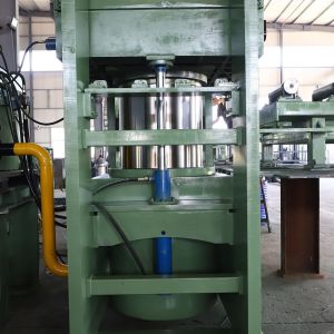 Rubber Hydraulic Press Plate Vulcanizing Press with 4.00-8.00MN Nominal Molding