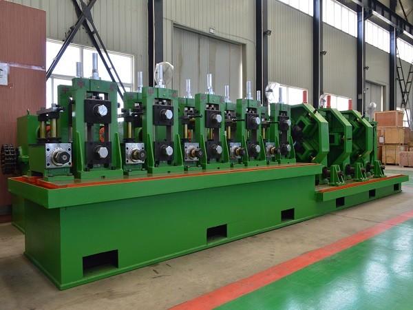 ERW60 Low Carbon steel Pipe Mill High Speed Stee pipe Manufacturing Line 120m