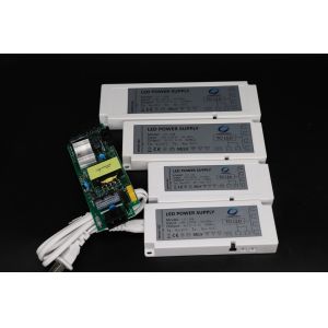 Plastic Housing AC240V 1.5A Dimmable Transformer For LED Lights