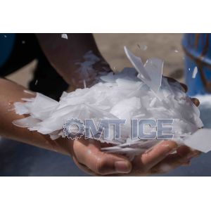 Commercial 1 Ton Flake Ice Machine Space Efficient Automatically Operation