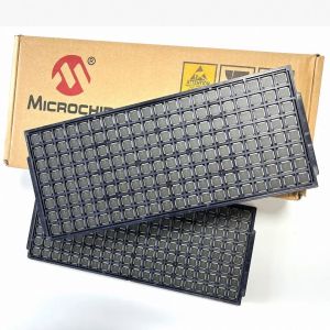 YXC X49SD27MSD2SC IC Chips Supplier Tps62403drct Uja1163atk/0