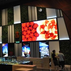 REISS High Refresh Rate Indoor HD 4K P1.2 P2/P2.5/P3 LED TV Display Small Pitch