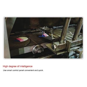 Automatic Ice Cream Cone Making Machine Snow Waffle Cone Machine 1.5kw