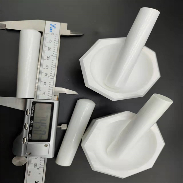 Smooth High Hardness Zirconia Mortar Abrasion Resistant