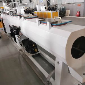 Fully Automatic HDPE Pipe Extrusion Machine 20-63mm with Single-Screw Technology