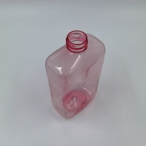 500ml Flat Plastic Cosmetic Bottles With Black Lotion Pump Shampoo Hand Wash