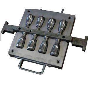 China Professional Aluminum Die Casting Mould Fabrication Service High Precision on sale