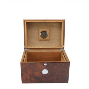Luxury Burl Cedar Cigar Humidor Box with Glossy Lacquered Finish and CNC