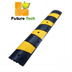 China 1830x300x58mm Reflective Rubber Speed Hump Heavy Duty Speed Bumps For Traffic Roadway on sale