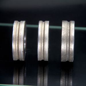 Customized Sintered Diamond Grinding Wheel With Different Processing Edges