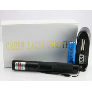 405nm 200mw violet laser pointer burn matches cigarettes