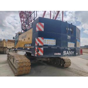 ISO9001 Certified Red and Yellow 60 Ton Telescopic Crawler Crane with Discounted