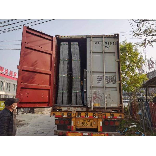 Hot Dipped Galvanized Welded Fencing Panels 3mm 4mm 5mm 6mm Thickness