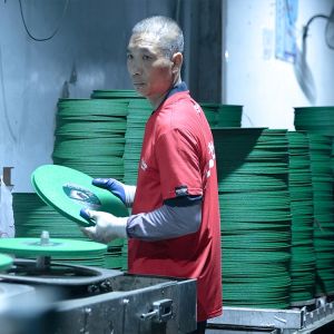 China ODM 2.5mm Thick Smooth 4 Inch Metal Cutting Wheel For Chop Saw on sale