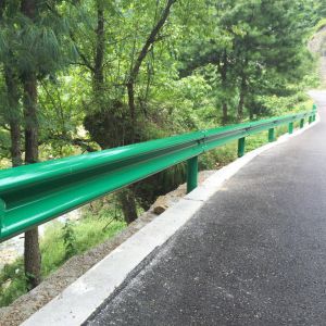 Customized Zinc Coating Hot Dipped Galvanized Highway Guardrail Traffic Barrier