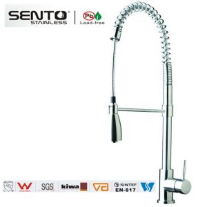 China SENTO Single handle pull out kitchen tap with competive price on sale