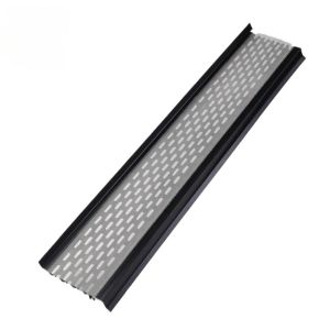 China High Quality Adjustable Aluminum Metal Gutter Downspout Guards Filter Preventing Leaf Debris Gutter Guard Strainer Mesh on sale