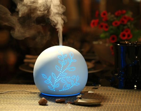 Quality Ceramic Aroma Diffuser  Essential Oil Use Humidifier with RGB Color Changing Cool Mist Output Button Control CE ROHS wholesale