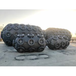 China High Load Capacity Pneumatic Rubber Fender Specifications Up To 4.5*12m Maximum Load 250T/ M Kind Pin Material on sale