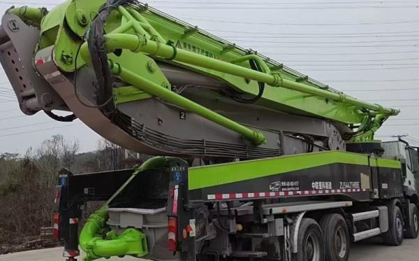 ZLJ5442THBBE Zoomlion Concrete Pump Truck Maximum Efficiency Output Reliable