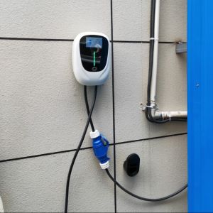 Smart Home Wall-mount EV Charging Station​ 7KW 11kW 22kW Type 1 Type 2 EV