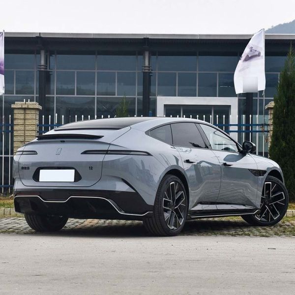 High Performance Luxury Pure Electric Car Sedan Changan Huawei Avatr 12 New Energy Vehicles Car