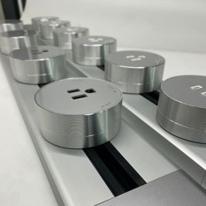 Cheap 250v UK Power Orbital Electrical Track Socket Receptacle Movable for sale