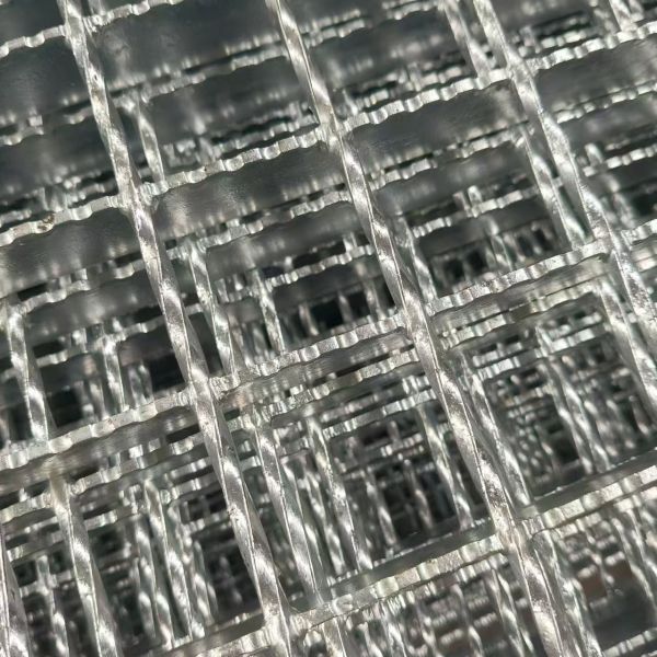Quality Interlocking Steel Gratings: Versatile and Easy to Assemble wholesale