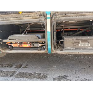 LHD Second Hand Luxury Bus 31 Seats With Automatic Transmission