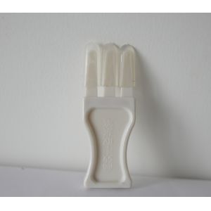 High Quality plastic Beekeeping Royal Jelly Tools With 3 Teeth For Royal Jelly