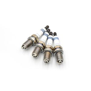 Nickel Alloy Electrode J Type Motorcycle Spark Plugs B7TC/CR8E